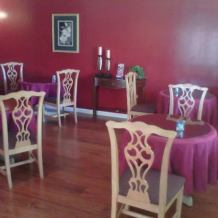 Caravelle Inn Extended Stay 