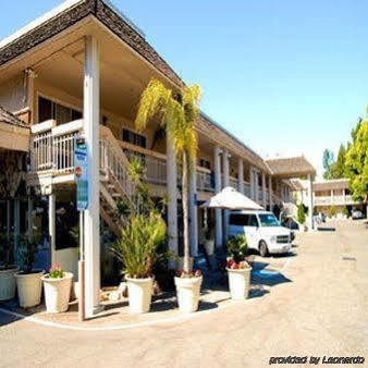 Caravelle Extended Motel 2*